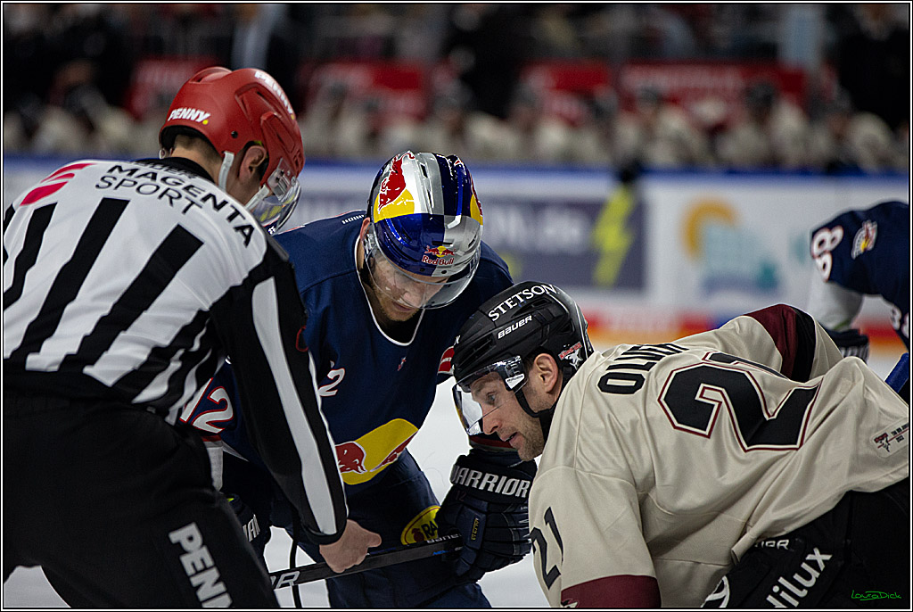 PENNY DEL; Koelner Haie - EHC Red Bull Muenchen; Koeln, 18.03.2022